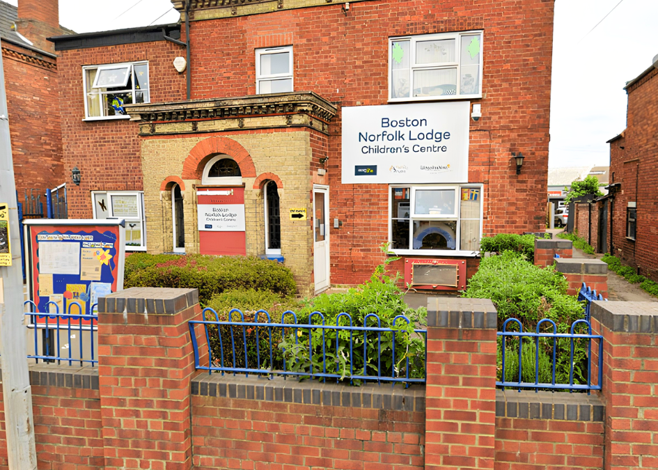 Drop in advice at Boston Family Hub